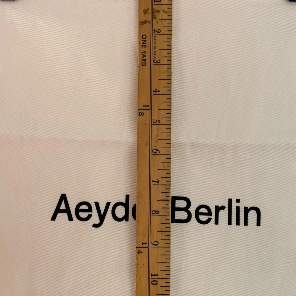 Aeyde Cream Dust Bag